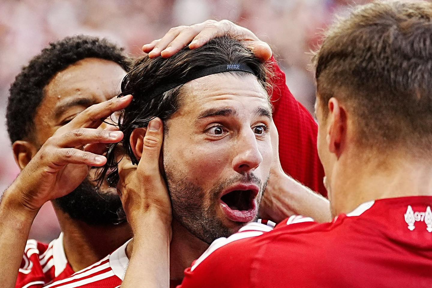 Upsets and Statement Wins Define Action-Packed Premier League Round